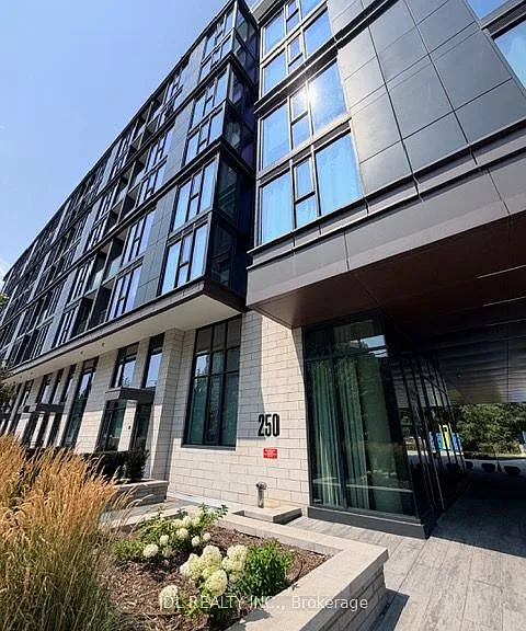 250 Lawrence Ave W #705 — Photo 1