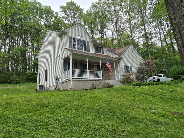 802 Hollow Rd, Delta, PA 17314