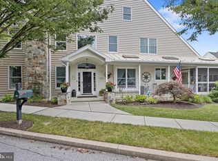 500 Victoria Gardens Dr, Kennett Square, PA 19348