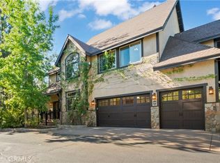 1034 Teakwood Dr, Lake Arrowhead, CA 92352