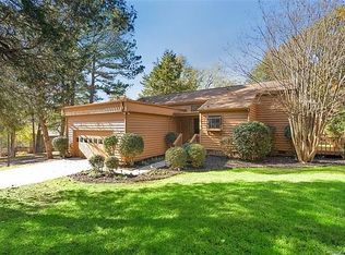 9013 Saint Croix Ln, Charlotte, NC 28277