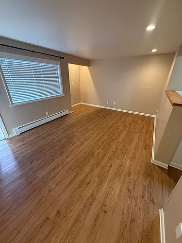 2040 Estes Ln Photo 1