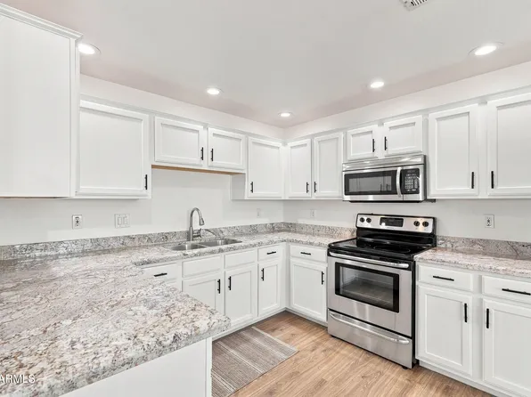 16801 N 94TH Street #2060, Scottsdale, AZ 85260
