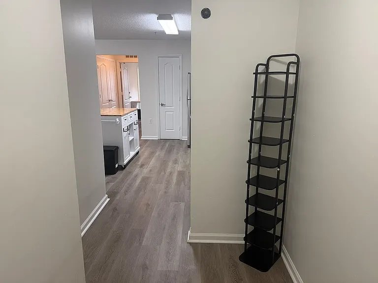3000 S Adams St #413 — Photo 3
