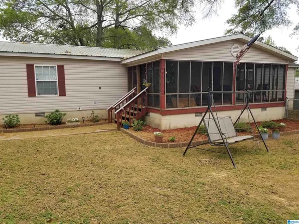 235 Lakeview Cir, Cropwell, AL 35054