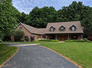 2427 Ridge Rd, Norwalk, OH 44857