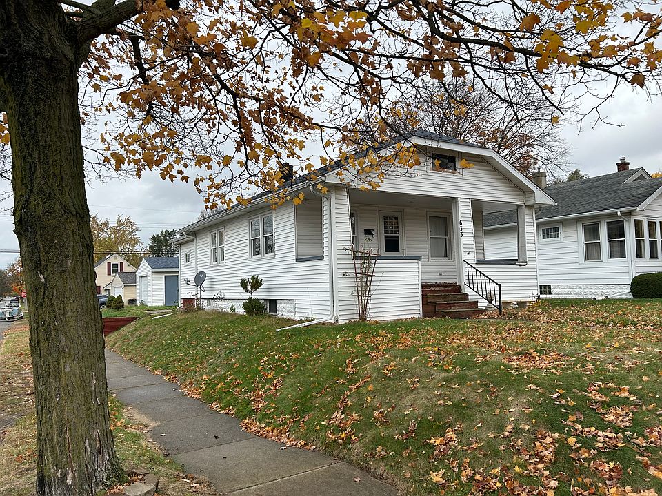 1st image of 633 S 34th St