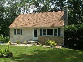 2nd image of 23 Pennington Dr