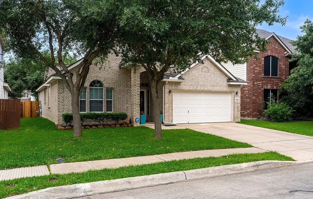 3 bed, 1785 sqft, $1,785 — Photo 1