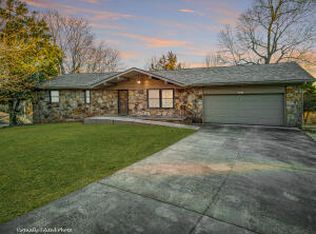 1737 Cottonwood Ct, Harrison, AR 72601