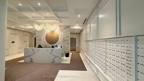 100 Queen St E #1508 Photo 1