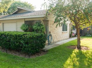 1438 Ramada Dr, Houston, TX 77062