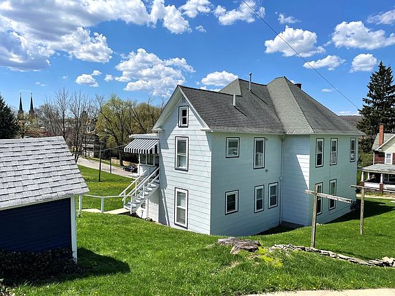 4th image of 407 Bissell Ave