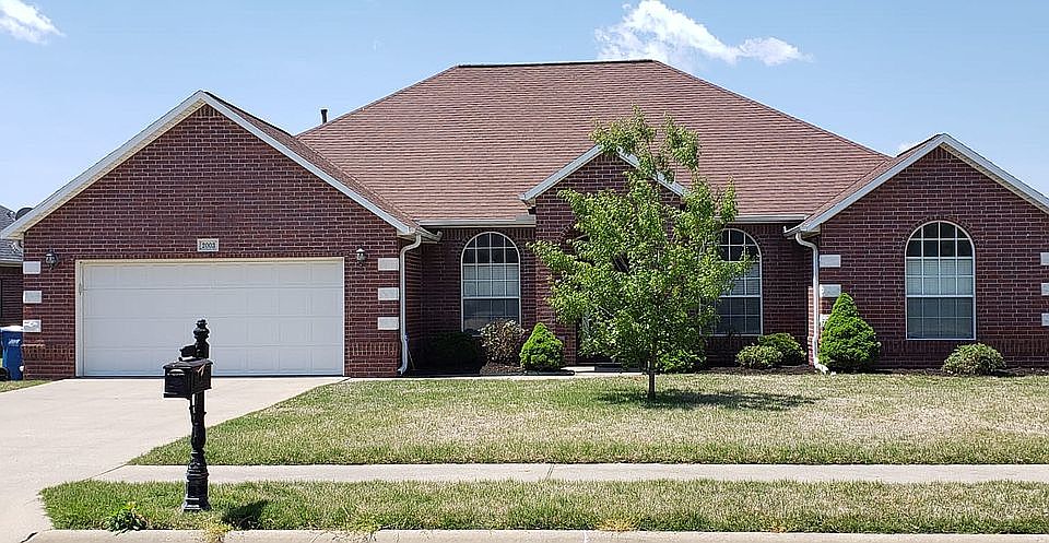 1st image of 2003 SW Pinoak Ave