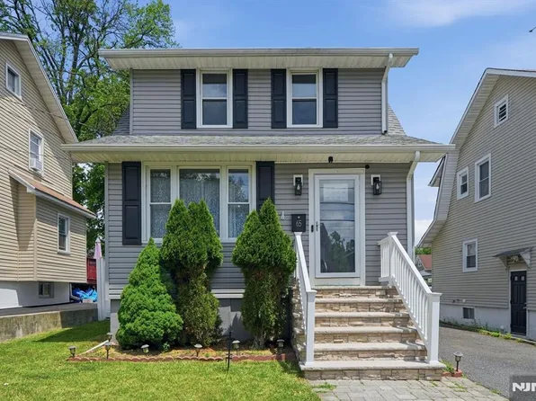 65 Franklin Rd, Teaneck, NJ 07666