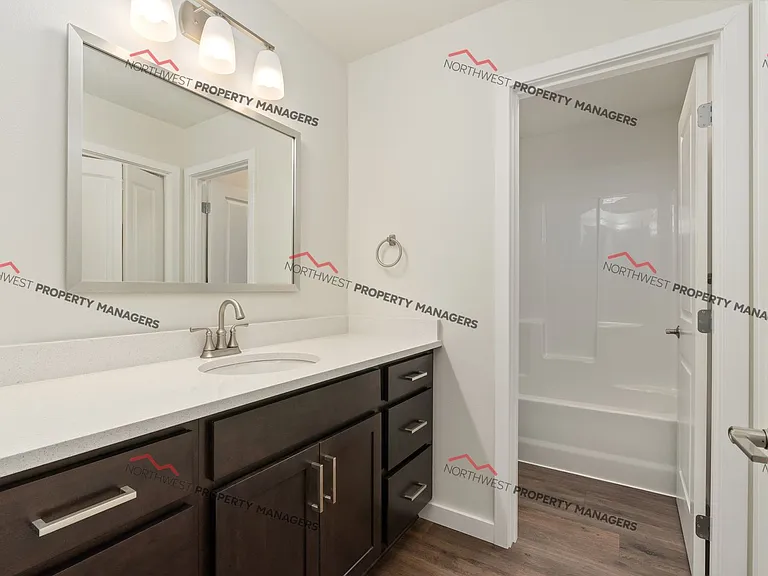 208 E Stella St #805-813 — Photo 11