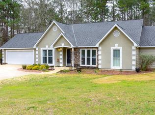 993 E Bonacre Rd, Cataula, GA 31804