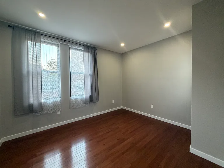 6903 Myrtle Ave #2 — Photo 6
