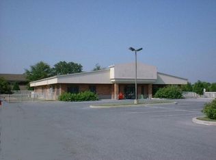 188 W Airport Rd, Lititz, PA 17543