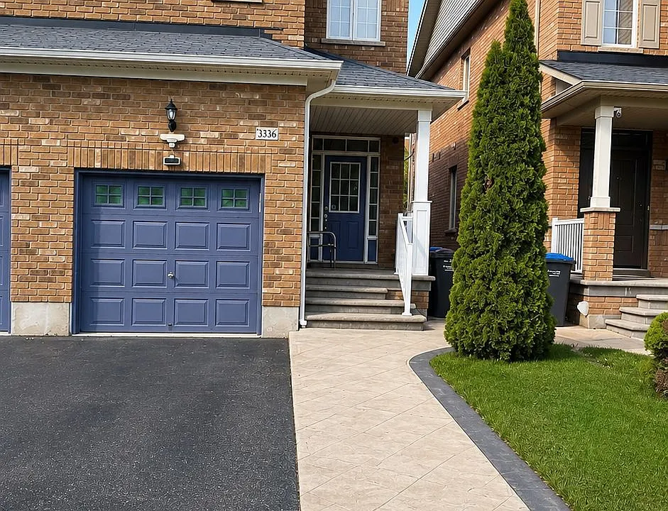 3336 Stoney Cres