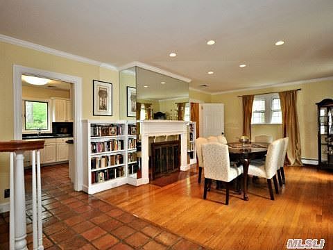 3rd image of 34 School House Ln