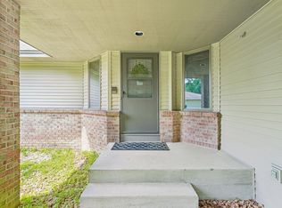 8912 Vincent Pl, Bloomington, MN 55431