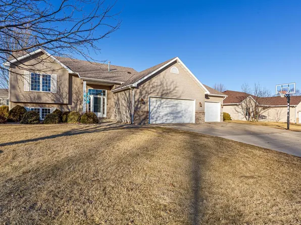 1530 Deer Trail Ln NE, Owatonna, MN 55060