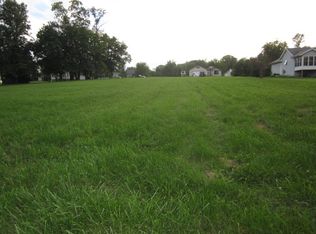 1648 Larchmont Rd, Davis, IL 61019