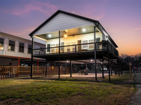 141 Hawk Ln, Brownwood, TX 76801