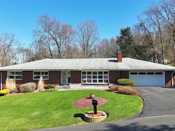 4 Oak Street, Chester, NY 10918