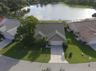 6032 Marella Dr, Sarasota, FL 34243