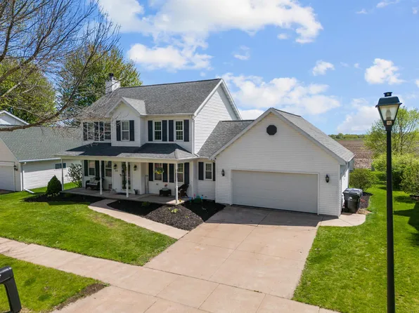 1609 E Wyndmere Dr, Appleton, WI 54913