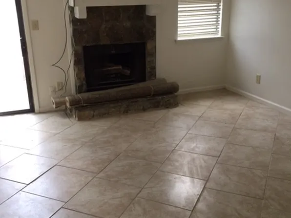 579 Northridge Xing, Sandy Springs, GA 30350