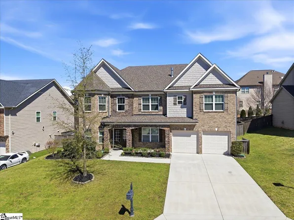 5 Star Fish Ct, Simpsonville, SC 29681