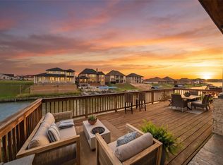 10812 Bourbon St, Willis, TX 77318