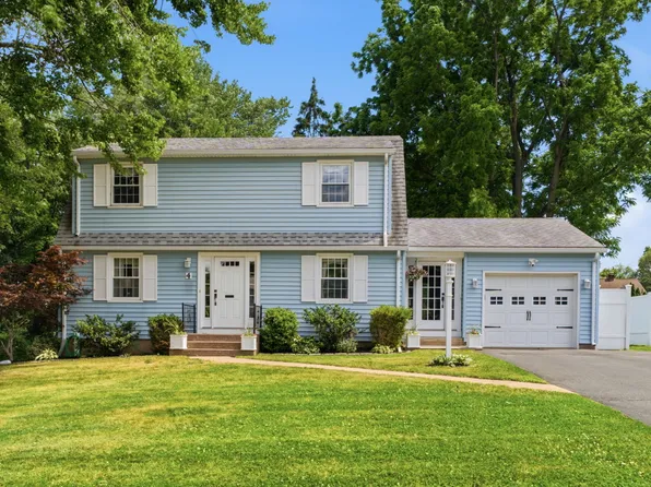 4 Ireland Road, Wethersfield, CT 06109