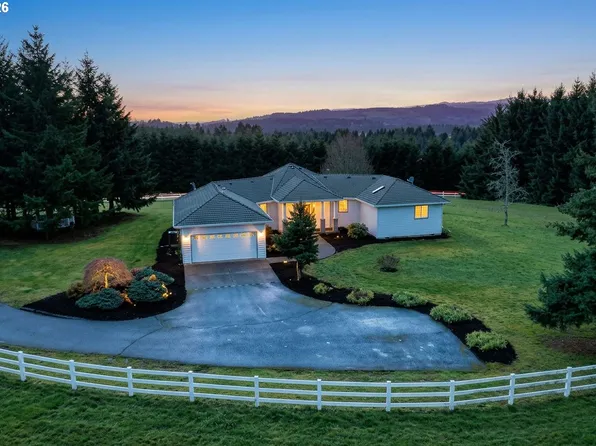 33750 Luttrell Farms Dr, Saint Helens, OR 97051