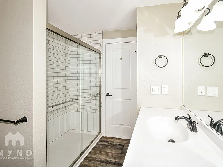 1928 214th St SW — Photo 14
