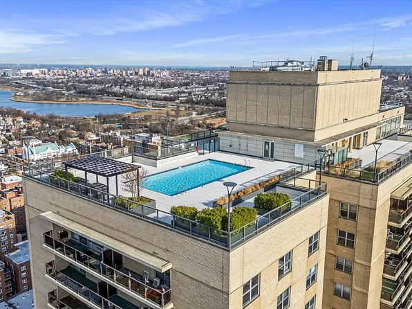 110-11 Queens Blvd #25D, Forest Hills, NY 11375