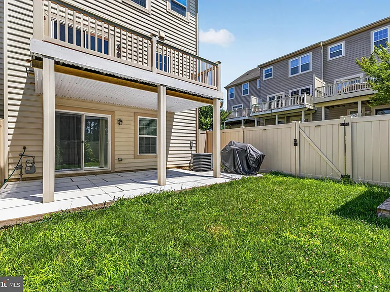 12220 Montreat Pl — Photo 32