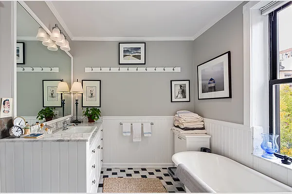 Sold by Stribling | media 39