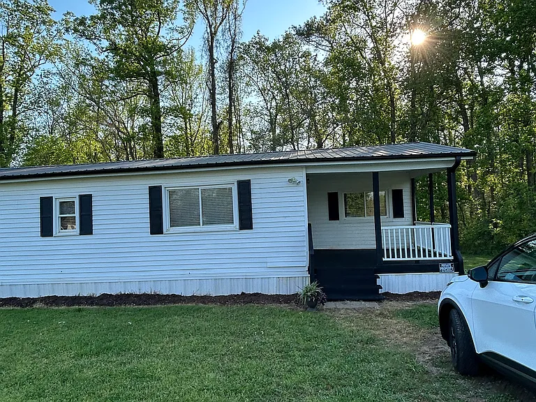 Abel Rd — Photo 1