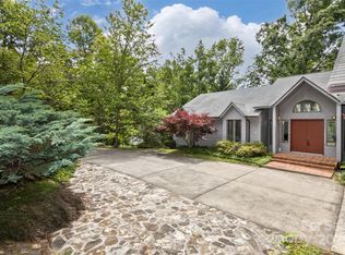 100 Black Oak Dr, Asheville, NC 28804