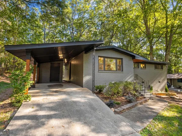 1998 Pine Hill Cir NW, Kennesaw, GA 30144