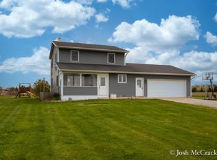 5035 Wooldridge Rd, Belding, MI 48809