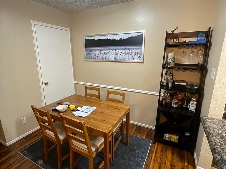 2121 Hepburn St #1112 — Photo 11
