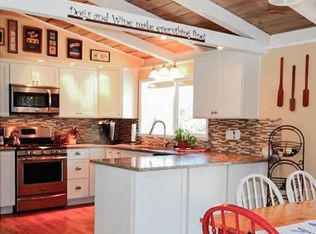 61 Vista Dr, Salinas, CA 93907