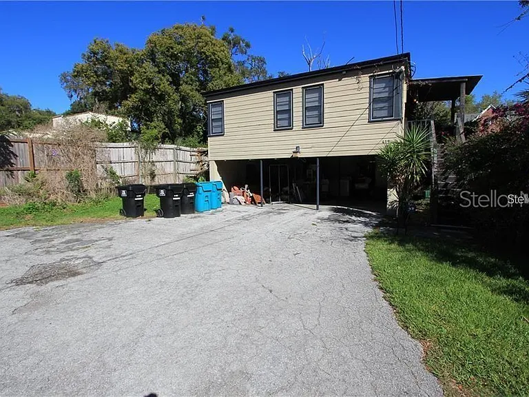 417 E Gore St — Photo 20
