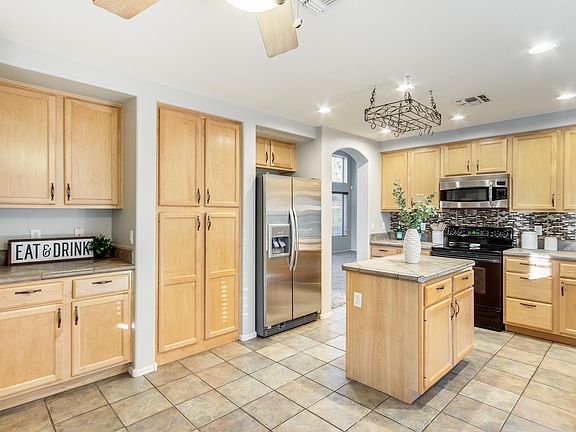 2nd image of 20602 N 74th Ln