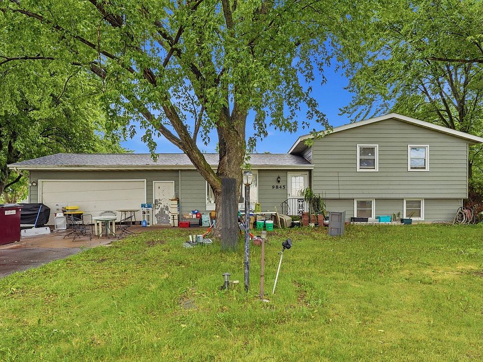 1st image of 9845 160th St E